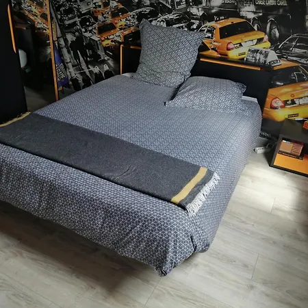 Posez Vous Chez Moi Bed & Breakfast Champagne (Sarthe)